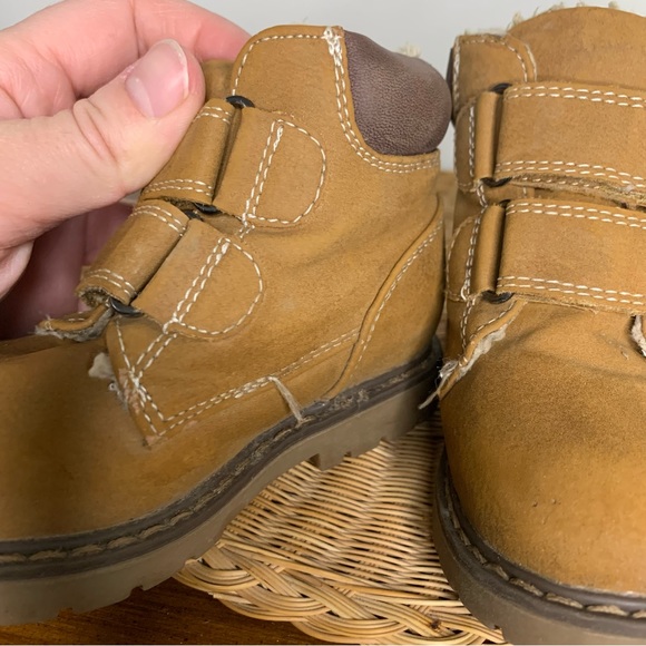 Toddler boots - Picture 2 of 7